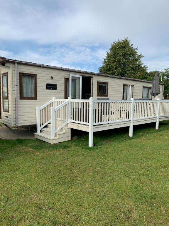 Norfolk Caravan Staycation Pet Friendly Belton with Browston Exterior foto